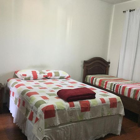 Hostel Assis ดิวิโนโปลิส ภายนอก รูปภาพ